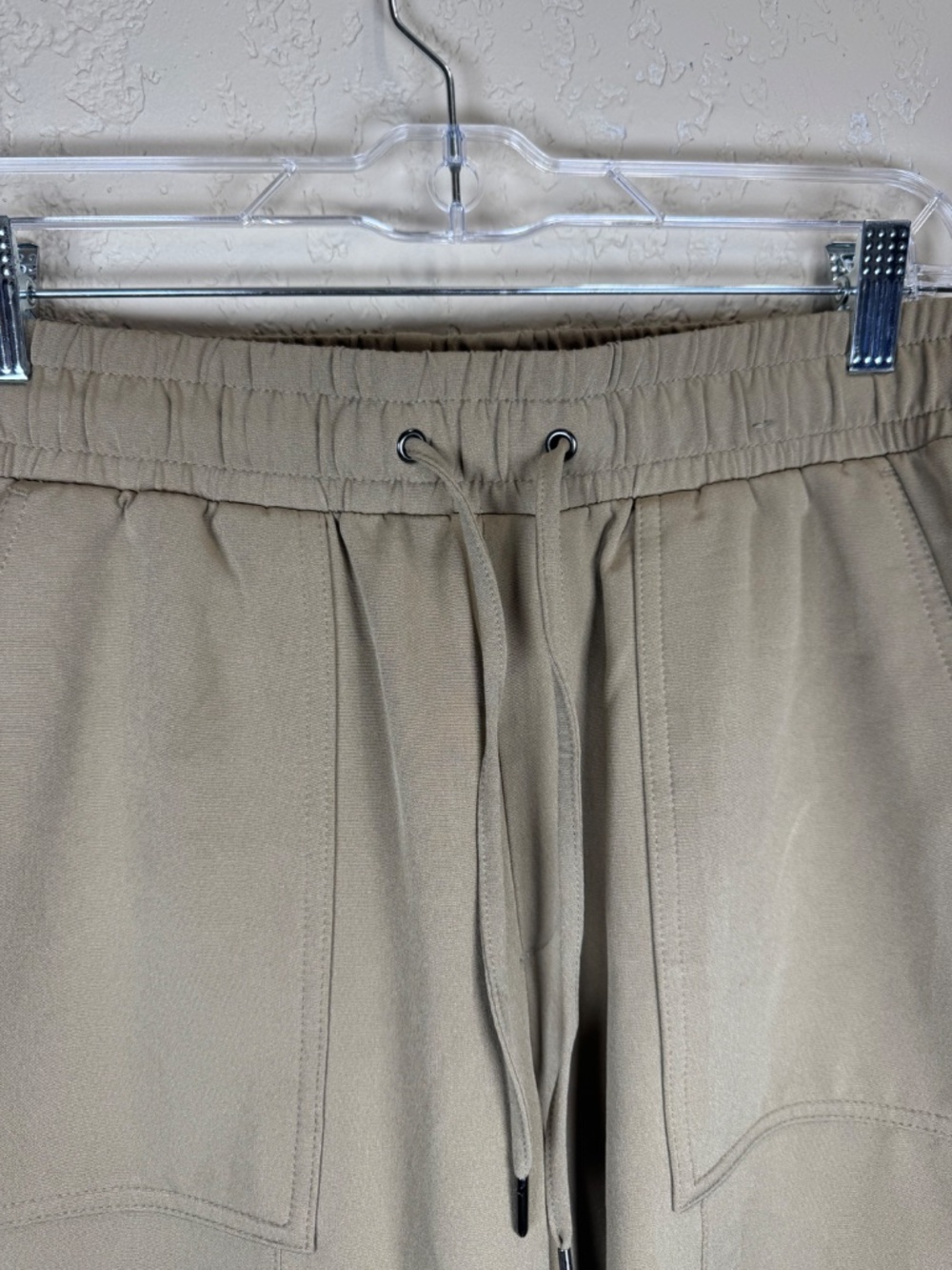 Mondetta Tan Pull On Travel Pants Small Stretch Utility Casual Pockets Comfort - Picture 3 of 11